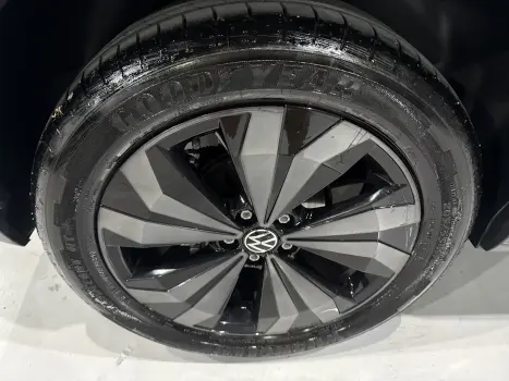 T-CROSS 1.0 200 TSI TOTAL FLEX THE TOWN AUTOMÁTICO