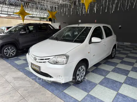 Toyota ETIOS 1.3 X 16V 4 portas