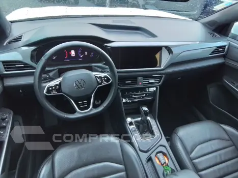 TAOS 1.4 250 TSI TOTAL FLEX HIGHLINE AUTOMÁTICO