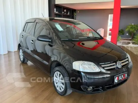 Volkswagen FOX - 1.0 MI PLUS 8V 4P MANUAL 4 portas