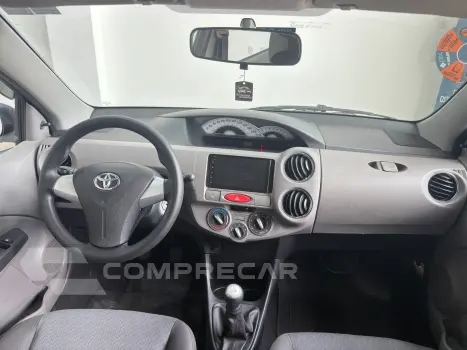 ETIOS 1.5 XLS Sedan 16V