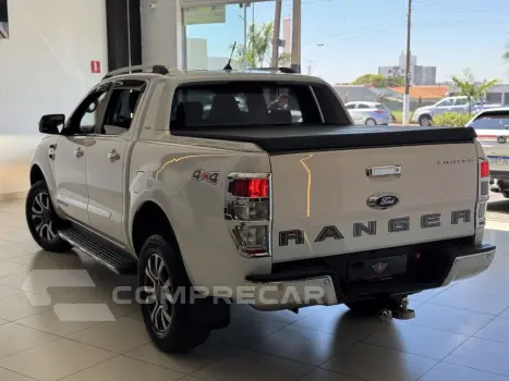 Ranger 3.2 20V CABINE DUPLA 4X4 LIMITED TURBO DIESEL AUTOMÁT