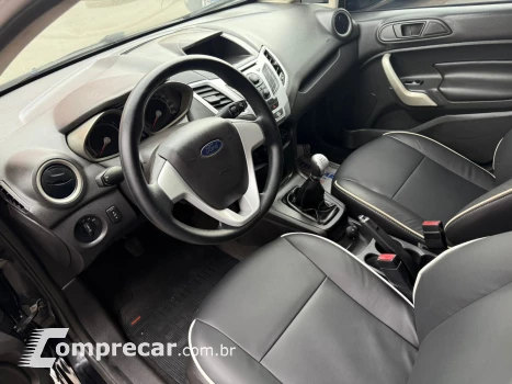 FIESTA 1.6 SE Sedan 16V