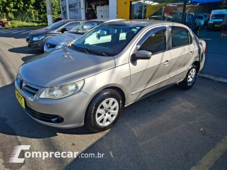 Volkswagen VOYAGE 1.6 MI Comfortline 8V 4 portas