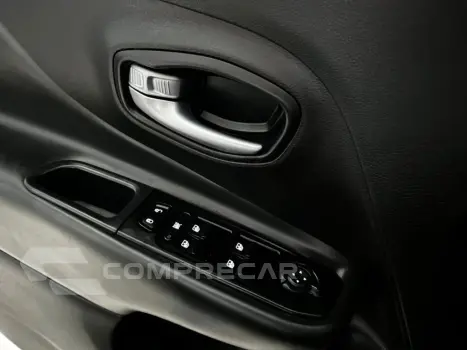 Renegade Longitude 1.8 4x2 Flex 16V Aut.