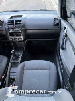 POLO SEDAN 1.6 8V