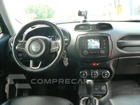 Renegade 1.8 16V Flex Longitude 4P Automático