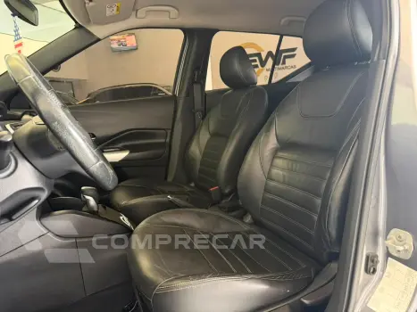 KICKS SV 1.6 16V FlexStar 5p Aut.