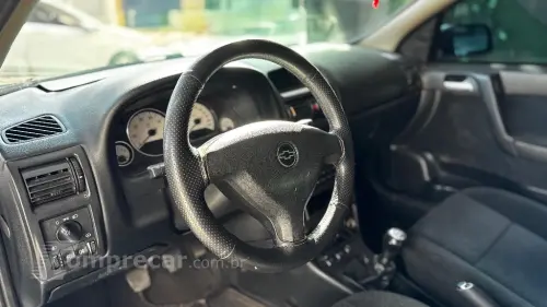 Astra Advantage 2.0 MPFI 8V FlexPower 5p