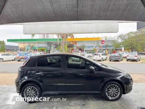 PUNTO - 1.8 BLACKMOTION 16V 4P MANUAL