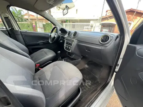 VOYAGE 1.0 12V MPI Totalflex Trendline