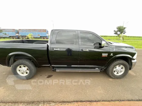 RAM 6.7 2500 Laramie 4X4 CD I6