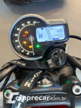 Speed Triple