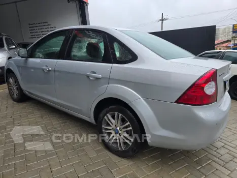 FOCUS 2.0 GLX Sedan 16V