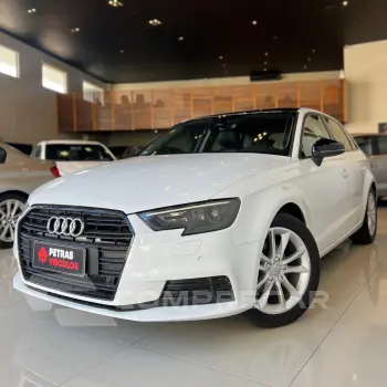 Audi A3 1.4 TFSI Sportback 16V 4 portas
