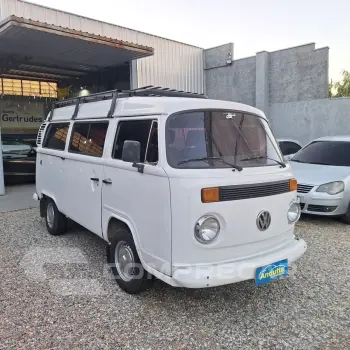 Kombi 1.6 STD 9 LUGARES
