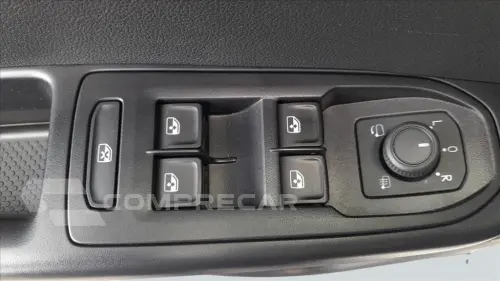 TAOS 1.4 250 TSI TOTAL FLEX HIGHLINE AUTOMÁTICO