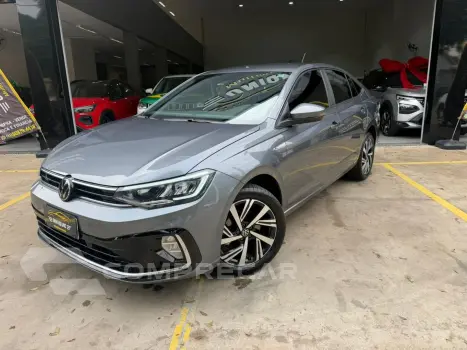 Volkswagen Virtus 1.0 200 Tsi Highline Automático 4 portas