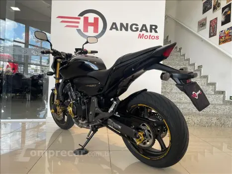 CB 600F HORNET