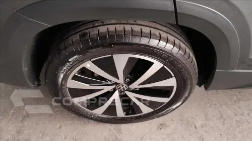 TAOS 1.4 250 TSI TOTAL FLEX HIGHLINE AUTOMÁTICO