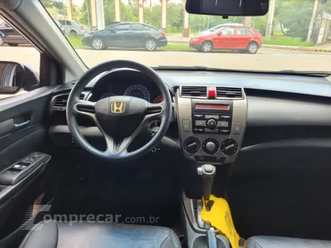 CITY Sedan LX 1.5 Flex 16V 4p Aut.