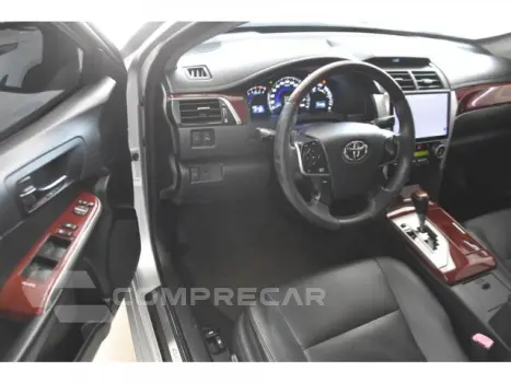 CAMRY - 3.5 XLE V6 24V 4P AUTOMÁTICO