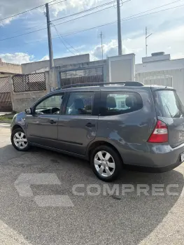 GRAND LIVINA 1.8 16V