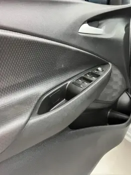 ONIX HATCH LT 1.0 12V Flex