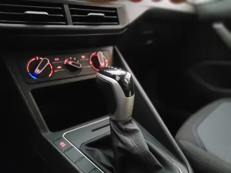 Nivus Comfortline 1.0 200 TSI Flex Aut.