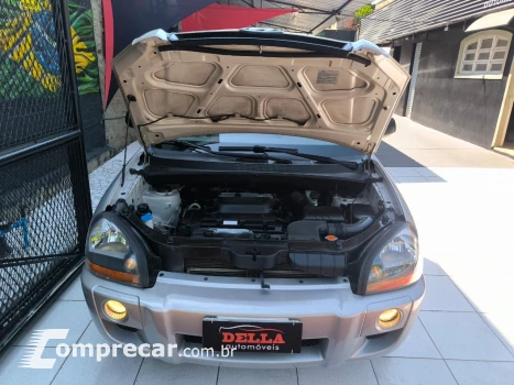 TUCSON 2.0 GL 2WD 16V