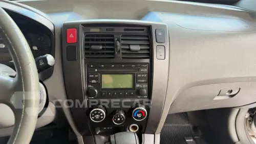 HYUNDAI TUCSON 2.0 MPFI GL 16V 142CV 2WD