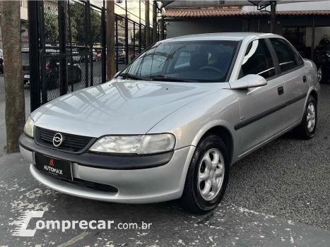 VECTRA 2.2 MPFI GLS 8V GASOLINA 4P MANUAL