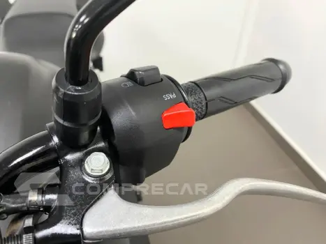 YAMAHA YS 150 FAZER SED