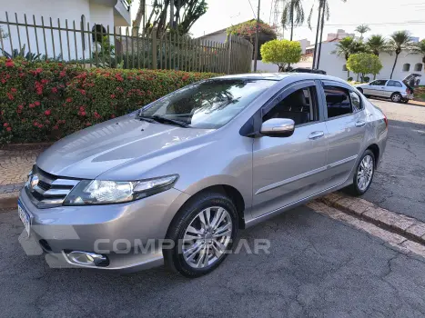 CITY 1.5 EX Sedan 16V