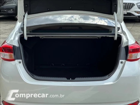YARIS 1.5 16V FLEX SEDAN XL PLUS CONNECT MULTIDRI