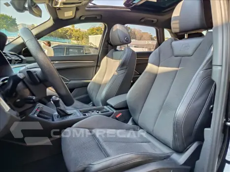 Q3 2.0 40 TFSI Performance Black Plus Quattro