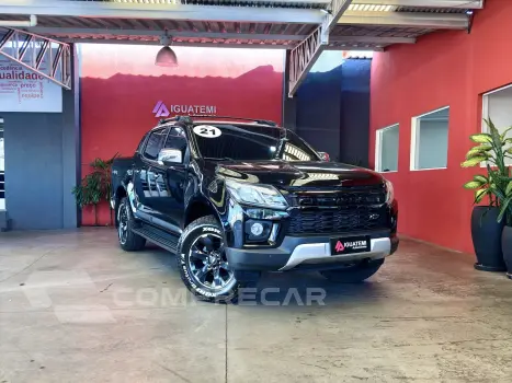 CHEVROLET S10 2.8 16V TURBO DIESEL HIGH COUNTRY CD 4X4 AUTOMÁTICO 4 portas