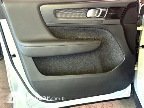 XC 40 2.0 T5 GASOLINA MOMENTUM AWD GEARTRONIC