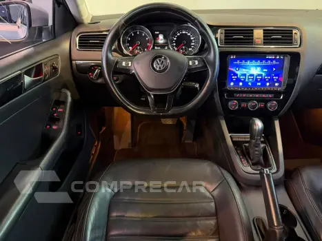 Jetta 2.0 Tsi Highline 211Cv Gasolina 4P Tiptronic