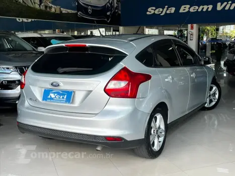 FOCUS 1.6 S 16V FLEX 4P MANUAL