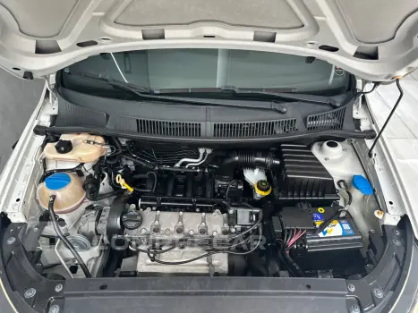 Fox Rock in Rio 1.6 Mi Total Flex 8V 5p