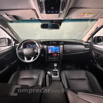 Hilux SW4 SRX 4x4 2.8 TDI 16V Dies. Aut.