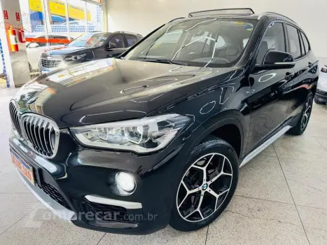 BMW X1 S20I ACTIVEFLEX 4 portas
