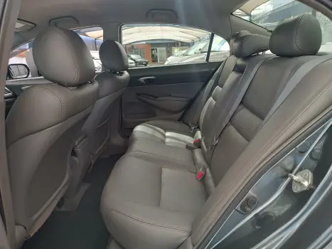 CIVIC 1.8 LXL 16V