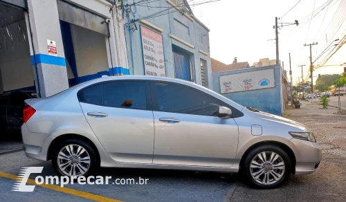 CITY 1.5 LX Sedan 16V