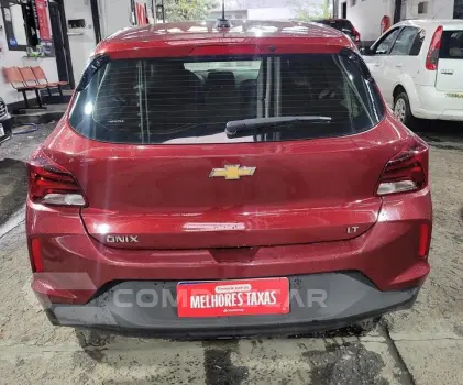 ONIX HATCH LT 1.0 12V FLEX 5P MEC