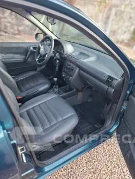 Corsa Sedan