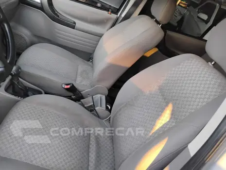 ZAFIRA 2.0 MPFI Expression 8V