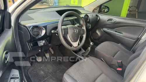 ETIOS 1.5 X Sedan 16V