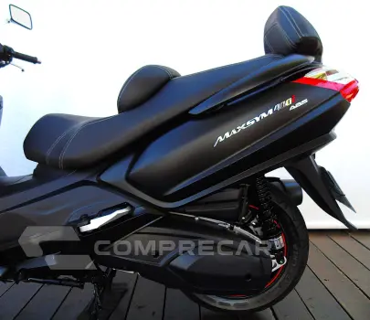 DAFRA MAXSYM 400i